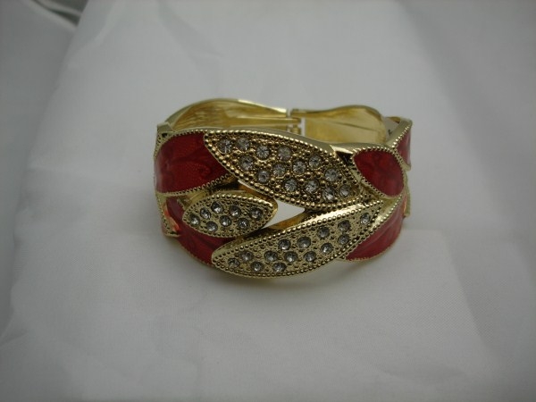 Bengal Fashion Bracelet in Red